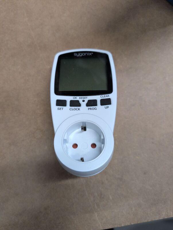 DIGITALE WOCHENZEITSCHALTUHR SYGONIX TM2 mit 16 Programmen und Timer-Funktion - 4053199520114