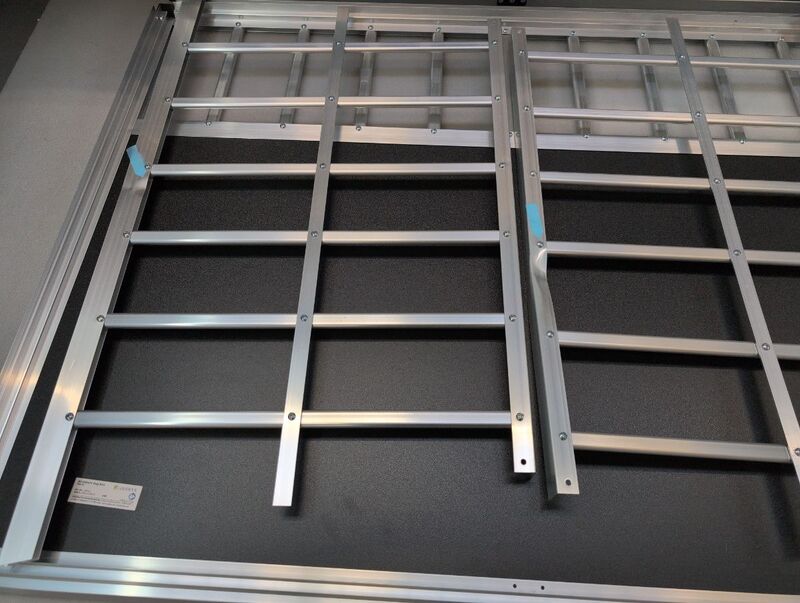 Hundebox Auto Hundetransportbox Alu für große Hunde Kofferraum Rücksitz XL - 4260304765616