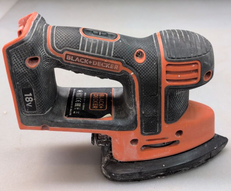 Black & Decker Akku-Deltaschleifer BDCDS18N-XJ 18V Schleifmaschine ohne Akku - 5035048655351