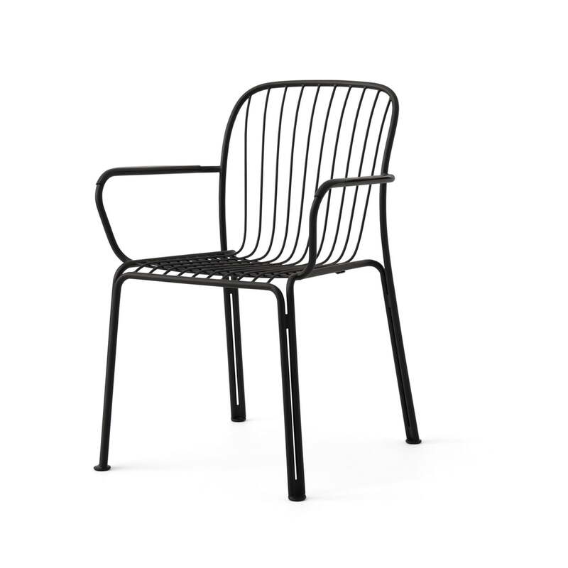 &Tradition - Thorvald SC95 Outdoor Armlehnstuhl black Gartenstuhl Balkonstuhl - 5705385039298