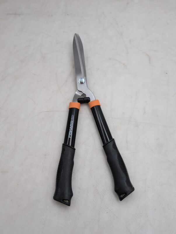 Fiskars Heckenschere Solid HS21 Strauchschere Astschere Gartenwerkzeug robust - 6411501150271