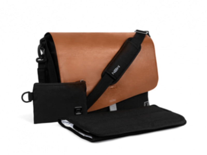 MOON Wickeltasche Windeltasche Brown Flap Tasche Kinderwagen Schultergurt - 4025583038628