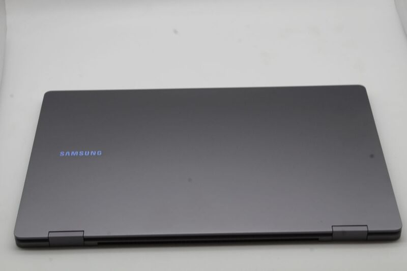 SAMSUNG Galaxy Book5 360 Laptop 15,6 Zoll Intel Core Ultra 7 32 GB RAM 1 TB - 8806097191070