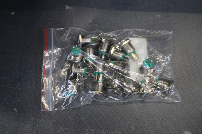 Bulgin Vandalismusgeschützter Taster 24 V/DC 50 mA MPI002/28/GN 16 Stück - 4016138347302