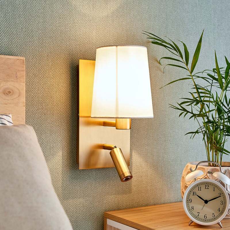 Lindby Wandleuchte Wandlampe Aiden LED Leselicht Stoffschirm altmessing weiß - 4251096554779