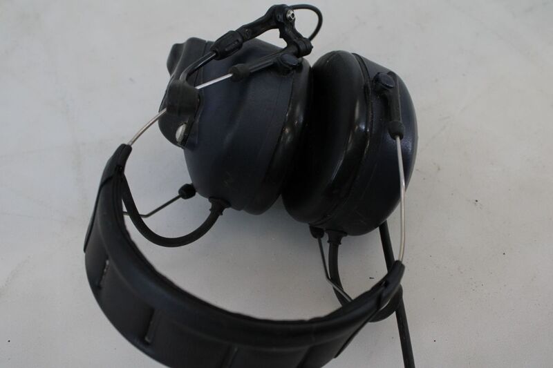 3M Peltor LiteCom Kapselgehörschutz-Headset 32 dB Funkgerät schwarz 418g Ohren - 7318640063280