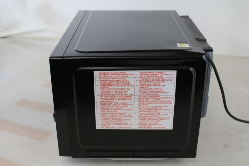 MEDION Mikrowelle MD12041 Heißluft Grillfunktion 25l Edelstahl 900W 11 Programme - 4061275230161