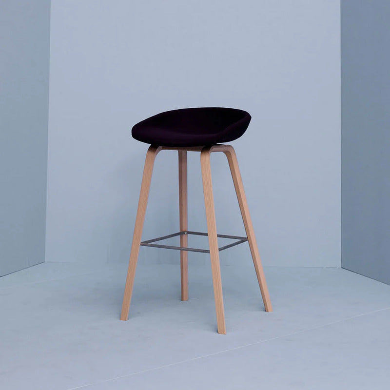 HAY Hocker Barstuhl About A Stool Sitzhöhe 65 cm Eiche Schwarz Kunststoffgleiter - 5710441378341
