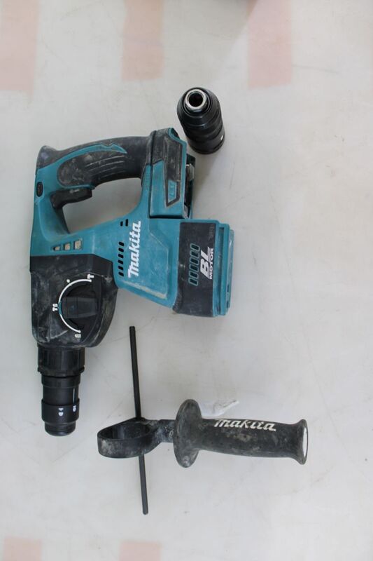 Makita Akku-Kombihammer DHR243RTJ Bohrhammer 18V 5Ah SDS-PLUS grün 2 Akkus - 0088381686204