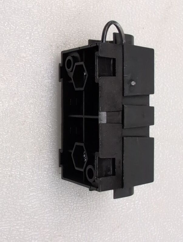 HMD1 Stud Connector UL94 V0 Verbindungselemente für verschiedene Anwendungen 1 - 8719392005822
