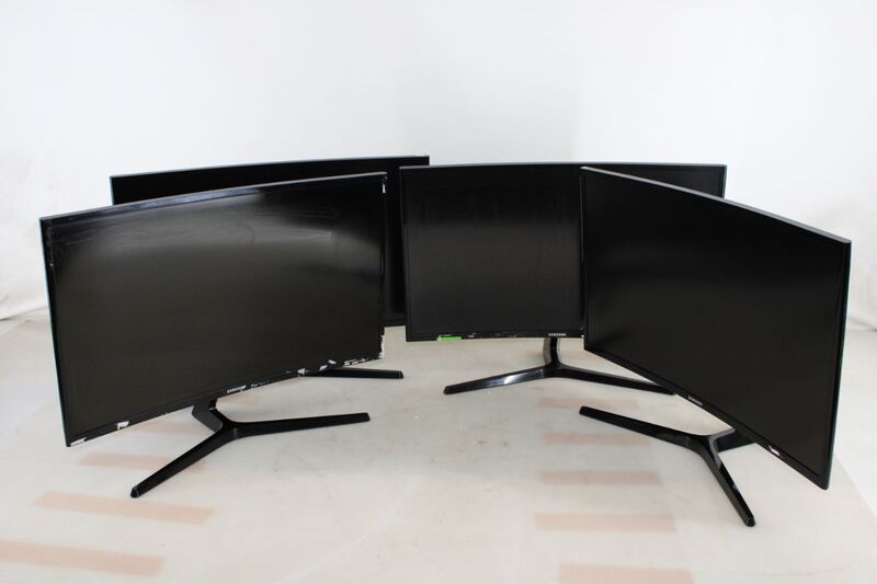 4x Samsung 27 Zoll Curved Monitore C27F398FWR / C27F396FHU – Set - 1
