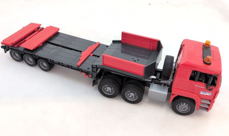Bruder MAN TGA Tieflader mit Manitou Teleskoplader Modell Baufahrzeug - 4001702027742