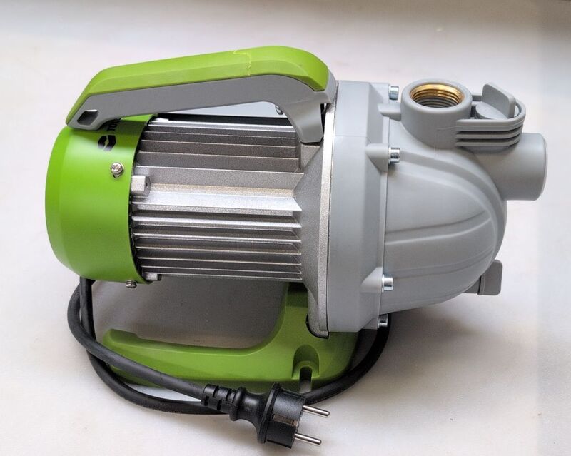 TOOLCRAFT Gartenpumpe 800W 5000l/h Bewässerungspumpe Gartenwasserpumpe robust - 4064161310152