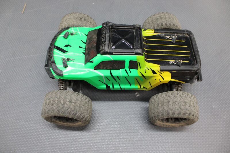 Absima MINI AMT Gelb, Grün Brushed 1:16 RC Modellauto Elektro Monstertruck RtR 2 - 4250650957711