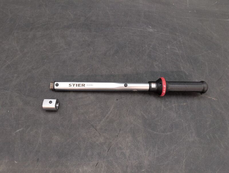 STIER Drehmomentschlüssel Multi+ 40-200 Nm präzise Handwerkzeug 7-teilig 1/2 - 4260439008602