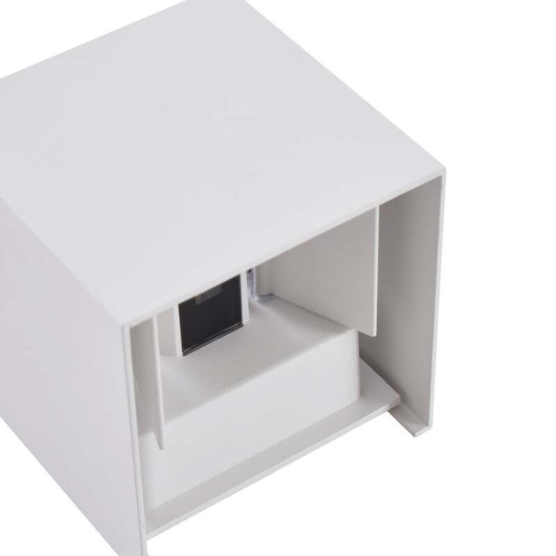 Lindby LED-Außenwandleuchte Nivar eckig weiß Metall IP54 5,4 W 360 lm - 4251911774276