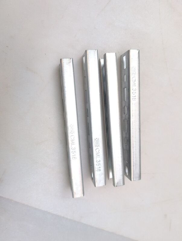 CML3518P0200FS Profilschiene gelocht Aluminium Profil Schiene 2000mm 80x20mm - 4012195038290