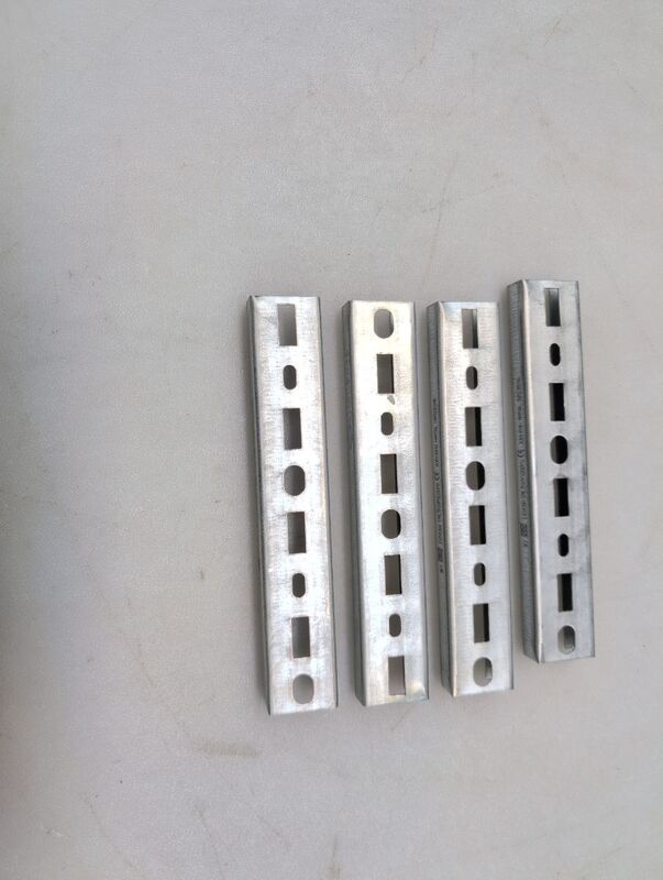 CML3518P0200FS Profilschiene gelocht Aluminium Profil Schiene 2000mm 80x20mm - 4012195038290