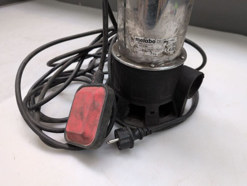 Metabo Schmutzwasser-Tauchpumpe PS 18000 SN 1900l/h 11m Edelstahl IPX8 1100W - 4003665502311