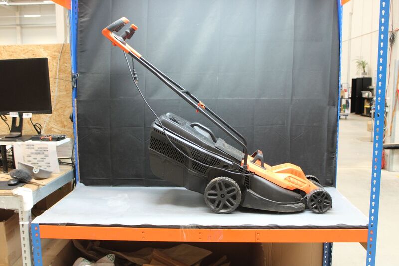 Black & Decker Elektro-Rasenmäher Mäher 1800W 42cm Handrasenmäher 50l - 5035048682838