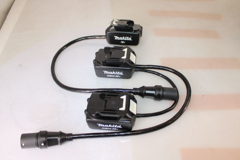 Makita Rückentragbare Akku-Bank 4x18V Akku Ladebank 432Wh Li-ion 5,7kg - 88381548588