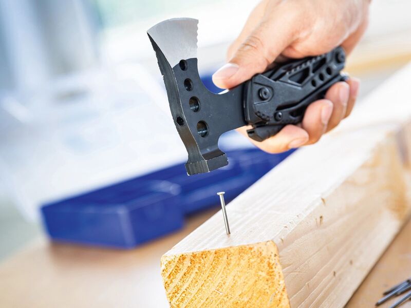LUX-TOOLS Multi-Tool Axt Zange Kombizange Werkzeug robustes Design - 4007875030008