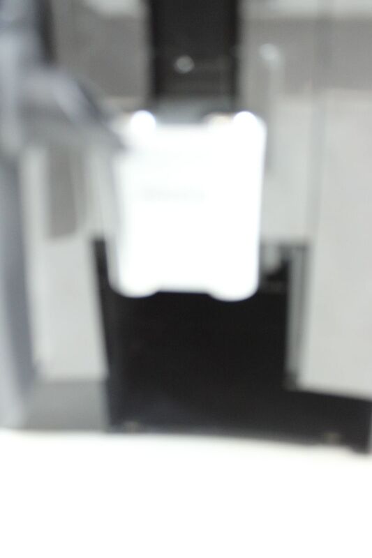 Philips Home Kaffeevollautomat EP2334/10 Schwarz mit Milchaufschäumdüse - 8720389027598