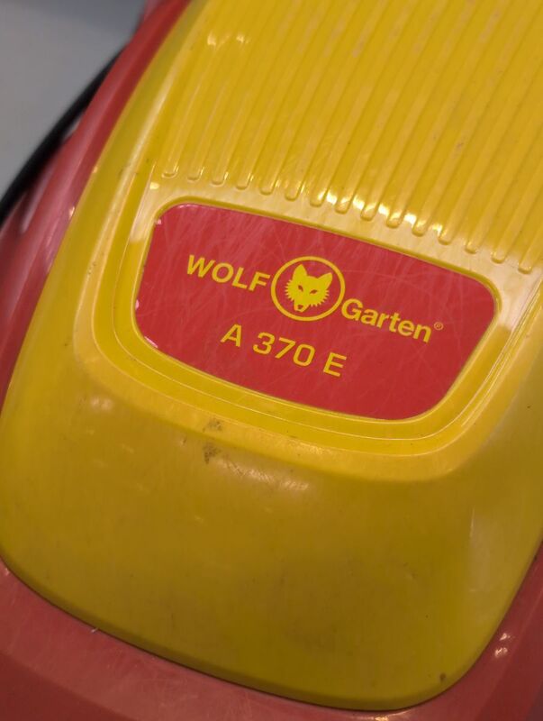WOLF-Garten Elektro Rasenmäher Mäher A 370 E 1600W Mulchfunktion 37cm 350m² - 4008423861167