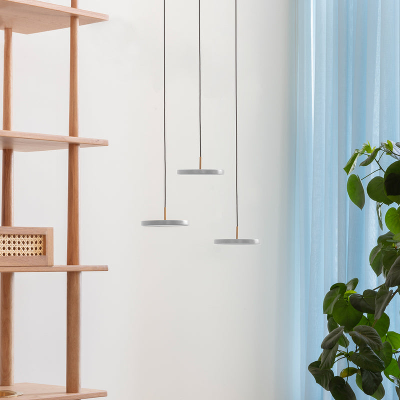 UMAGE Hängelampe Asteria MicroV2 LED dimmbar hellgrau messing Pendelleuchte - 5710302025193