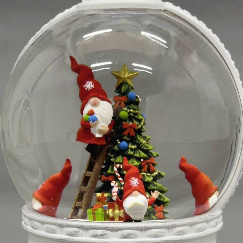 Konstsmide Laterne Schneekugel LED Kugellaterne Weihnachtsmann Weiß Timer Innen - 7318304300201