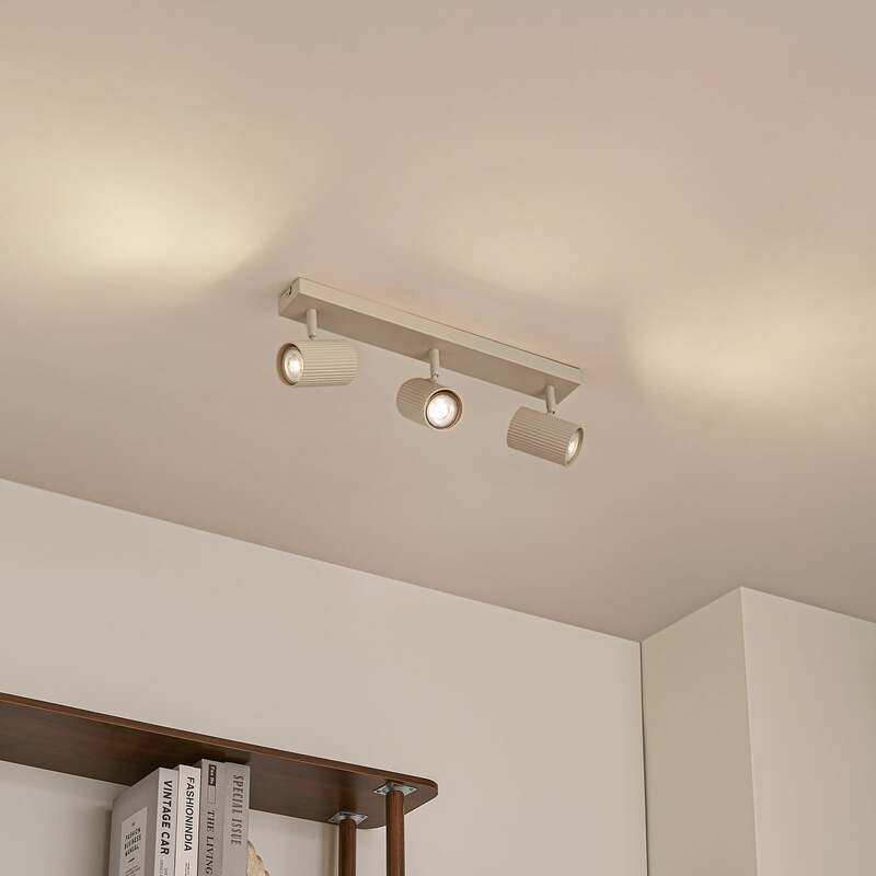 Lindby Deckenspots Kardis LED Strahler 3-flg dimmbar beige 45x6cm Metall GU10 - 4255830903991