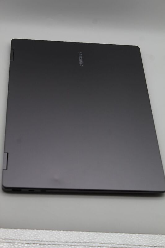 Samsung Galaxy Book5 Pro 360 16 Zoll Notebook Core Ultra 7 16GB RAM 1TB SSD W11H - 8806095790589