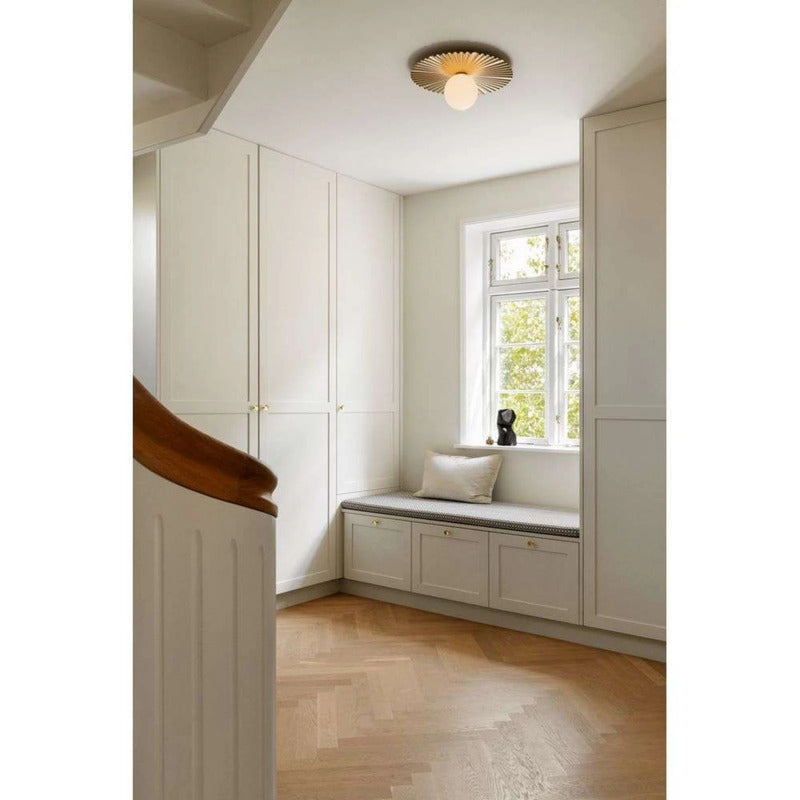 Nuura Wandlampe Wandleuchte Liila Muuse Gold Opal Glas Metall Ø 42 cm G9 LED - 5713839008455