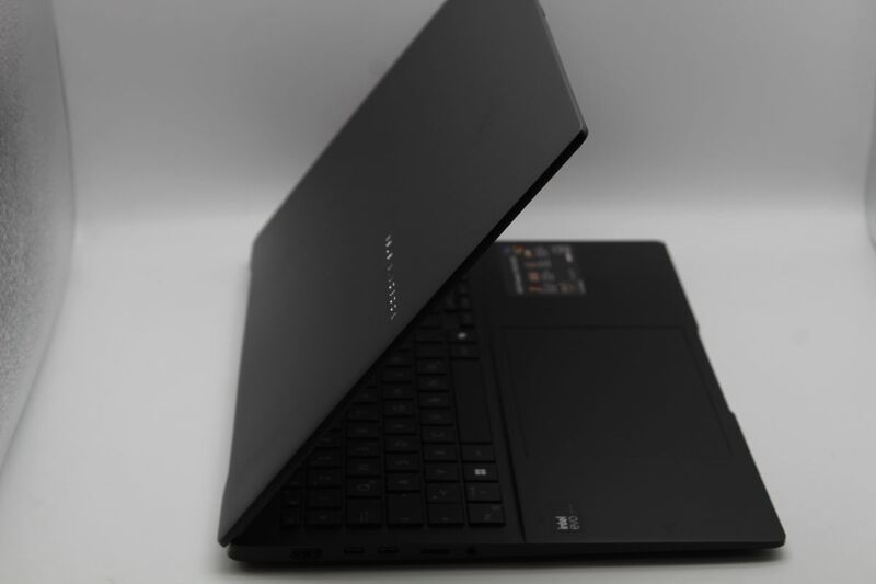 ASUS VivoBook S 15 OLED S5506MA-MA038W 32GB 1TB Intel Core Ultra 7 W11H - 4711387412275