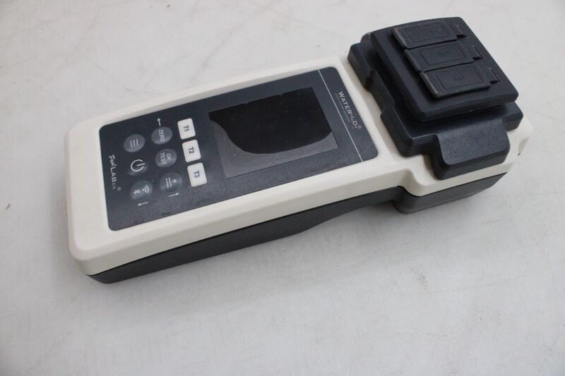 Photometer PoolLAB 2.0 von Water ID für pH Chlor Alkalinität und mehr - 4260431463799