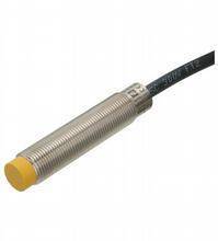 Pepperl+Fuchs Induktiver Sensor PNP NSN4-12GM50-2E2-PUR-S2D2 Industriesensoren - 4050143377220