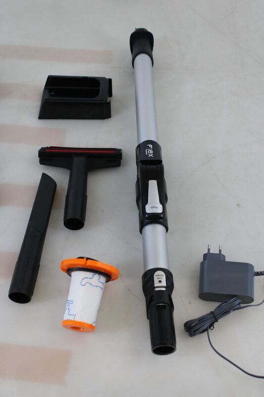 Rowenta Akkusauger X-Force Flex 13.60 Allergie Sauger 150 Air Watt kabellos 380W - 3221616111615