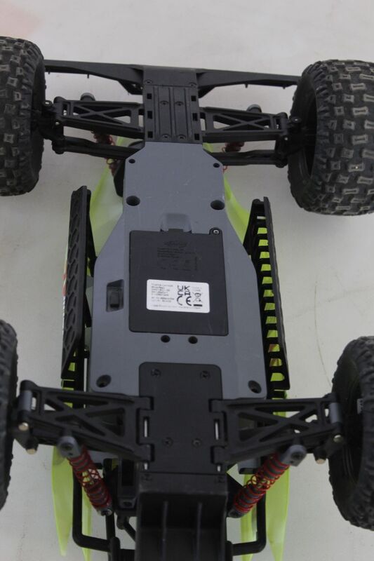 CARSON Modellsport R/C Spielzeugauto Cage Devil XL Gelb 30 km/h 2.4 GHz 25 Min. - 4005299007583