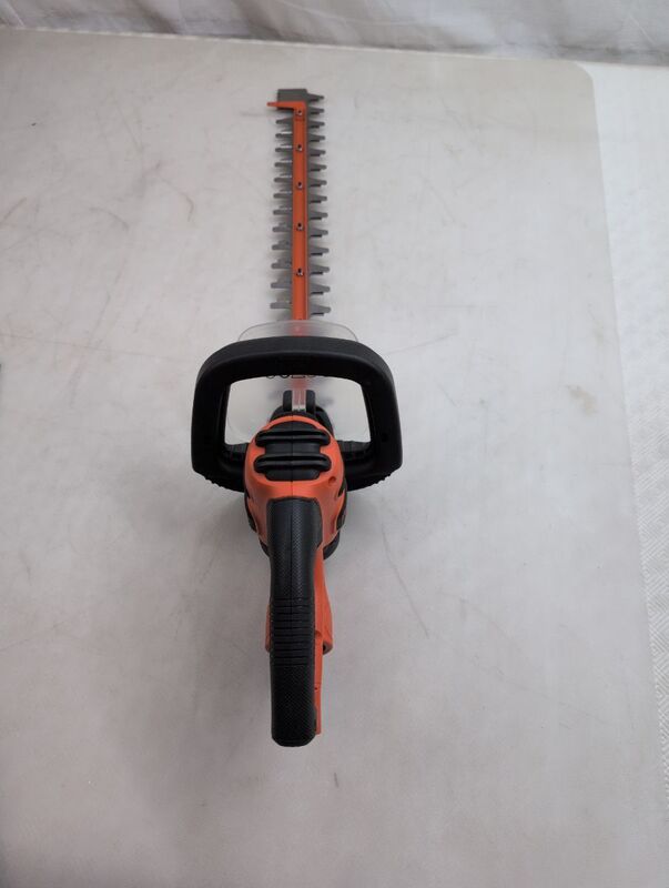 Black & Decker Heckenschere Elektro 600W 600mm Strauchschneider Astschneider - 5035048678145