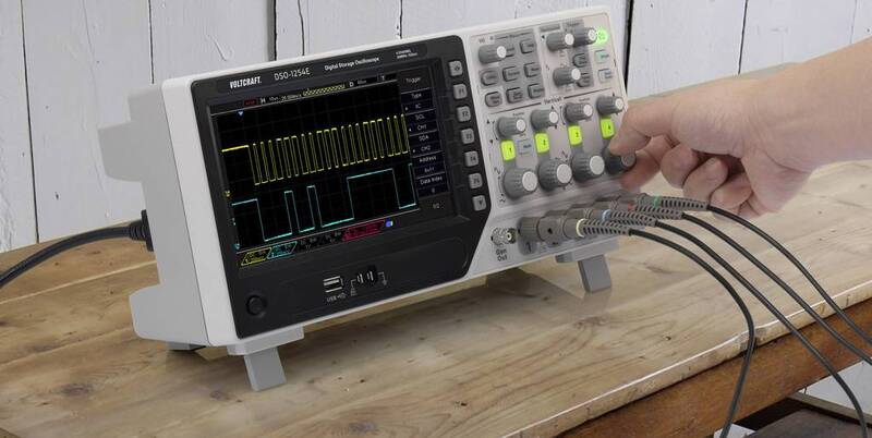 Voltcraft DSO-1204F Digital-Oszilloskop 200 MHz 4-Kanal 1 GSa/s 64 kpts 8 Bit - 4016139200040