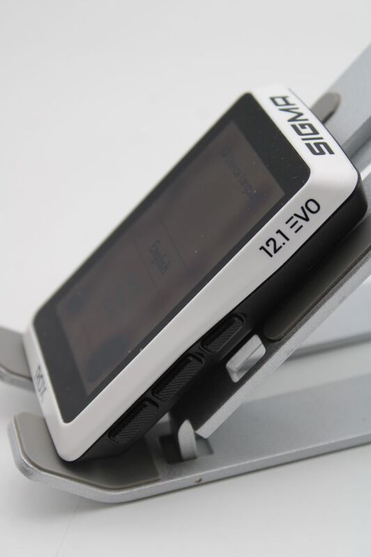 Sigma Fahrrad-Navi ROX 12.1 EVO Bluetooth GPS GLONASS Europa 14h Akku weiß - 4016224010417
