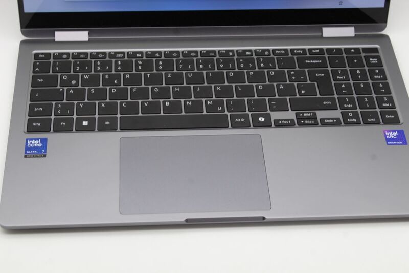 SAMSUNG Galaxy Book5 360 Laptop 15,6 Zoll Intel Core Ultra 7 32 GB RAM 1 TB - 8806097191070