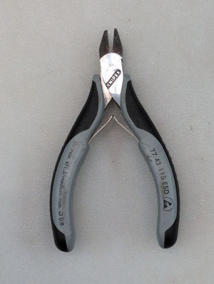 C-Ware Knipex Seitenschneider ESD 115mm Präzisionswerkzeug Elektronik schwarz/grau 78g