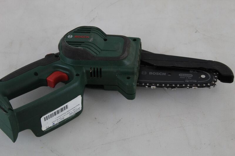 Bosch Akku-Kettensäge EasyChain 18V-15-7 Handkettensäge Astschneider 150mm - 4059952640532