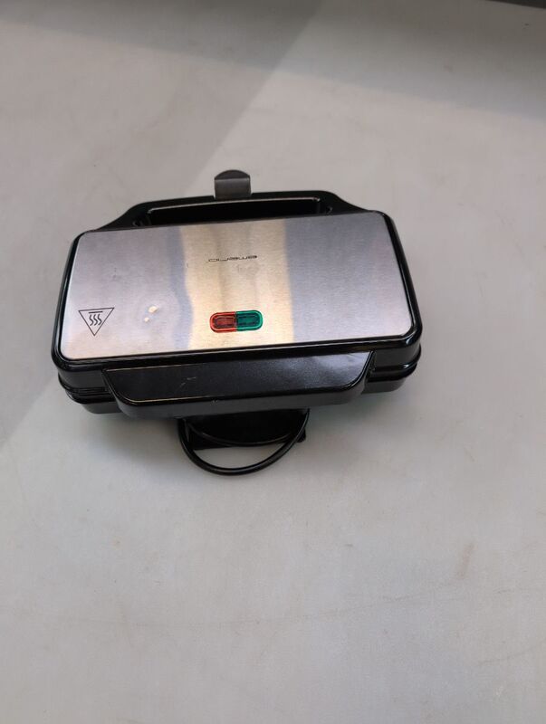 Emerio Sandwich-Toaster Edelstahl Schwarz 900W Küchenhelfer für knusprige Snacks - 7333282007652