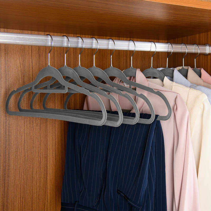 Kleiderbügel Samt Bügel rutschfest grau 50 Stück Garderobe Antirutsch 360° - 4262437181028