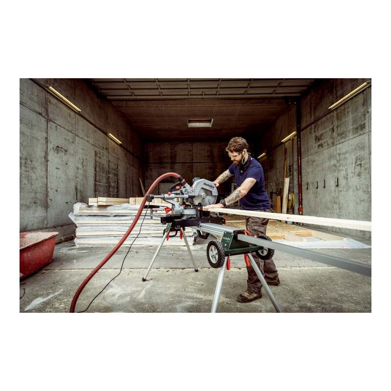 Metabo Kappsäge KGS 305 M mit Zugfunktion 1600W 305mm Schnittbreite im Karton - 4061792218307