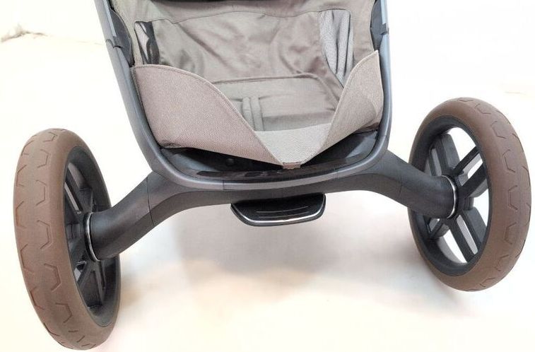 MAXI-COSI Fame Kombikinderwagen Twillic Truffle mit SlideTech und Powerbank - 3220660008469