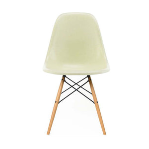 B-Ware Vitra Eames Fiberglass Side Chair DSW Ahorn gelb Eames parchment SIEHE TEXT/FOTO