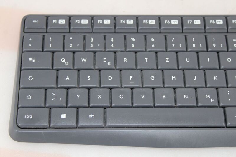 Logitech Tastatur Maus Set MK235 Wireless grau spritzwassergeschützt langlebig - 5099206063990